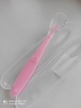 Cuchara para bebé con caja de almacenamiento, cucharilla antideslizante de silicona de grado alimenticio, vajilla de alimentación de bebé, 1 Uds.