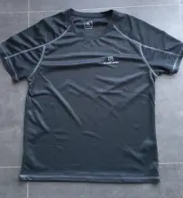 QUESHARK-Camiseta profesional para running de secado rápido para hombre, top suelto y transpirable ideal para correr, camping, senderismo o ciclismo, camisetas de tallaje asiático, tallas disponibles de la M-8XL