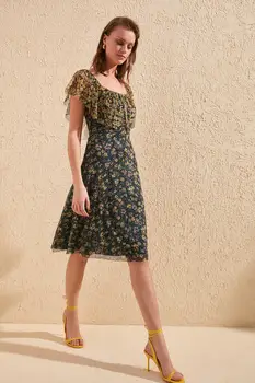 

Trendyol Flower Print Tulle Knit Dress TWOSS20EL1586