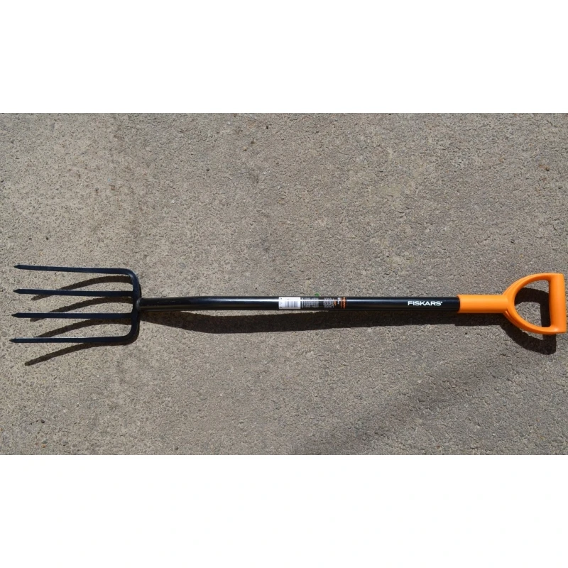 Вилы садовые серии SolidTM Fiskars(1026687