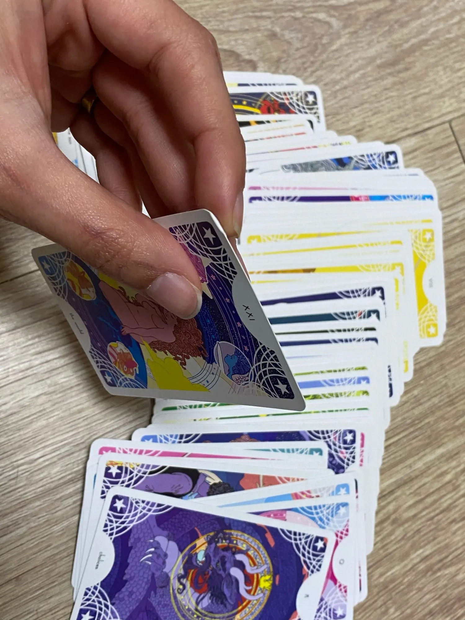 Отзыв о товаре Настольная версия Спиннер в форме звезды Tarot, английская версия, Tarot, карточка оракла, Веселая игра, гадания, судьба, настольные игры, PDF инструкция от пользователя B***a