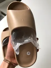 Zapatillas de verano de las mujeres de los hombres goma Eva para interiores 2021 Cool Fondo suave sandalias tendencia diapositivas Unisex chinelas zapatos para la playa casa 36-45