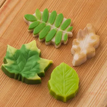 

Leaf plastic mold