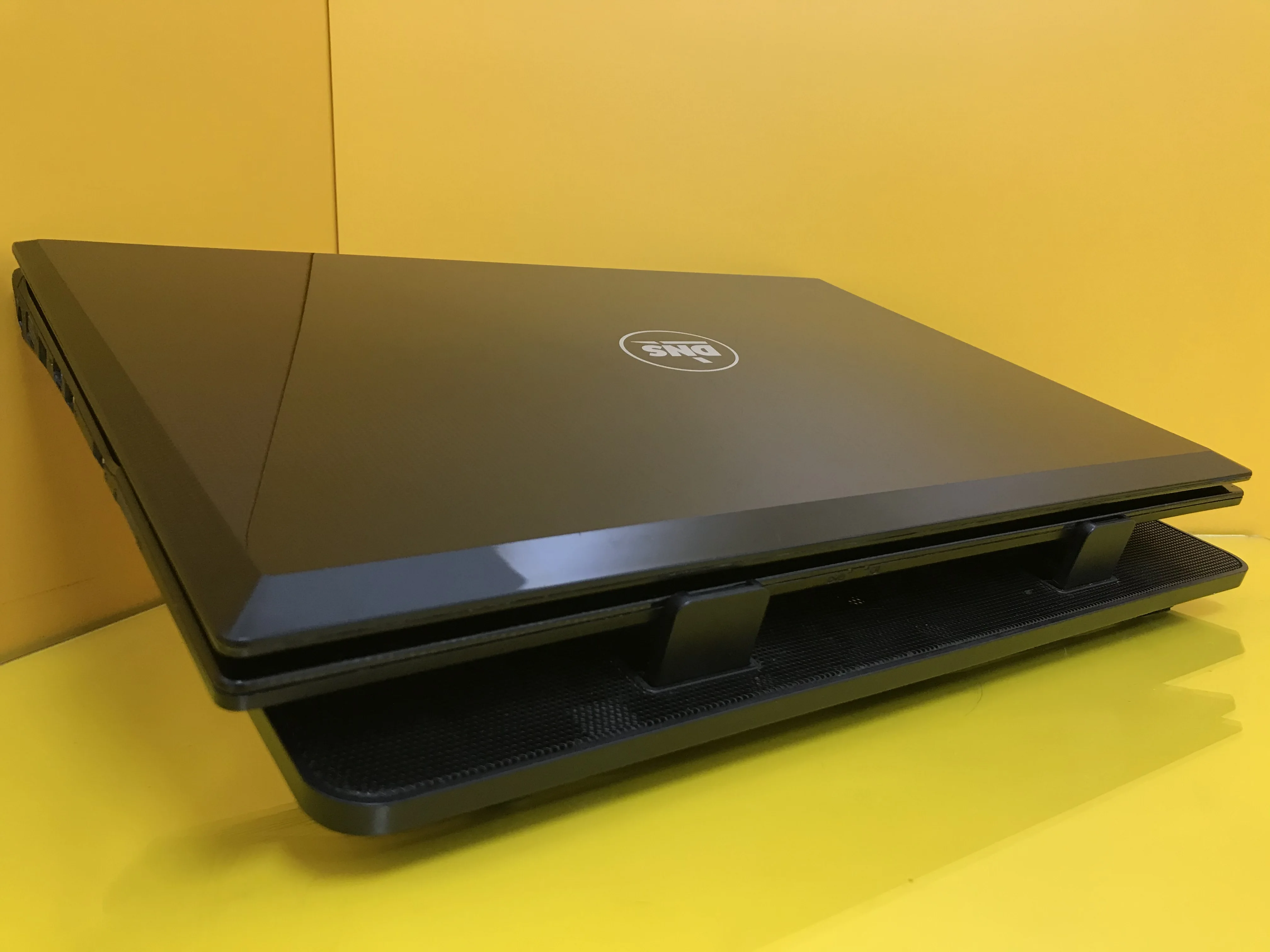 Ноутбук DNS 17.3&quot 1600 x 900 Intel Celeron B830 1.80GHz HD 4Gb HDD 500Gb | Компьютеры и офис