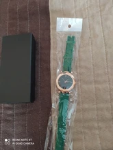 Reloj de pulsera con diamantes de imitación para mujer, accesorio romántico con cielo estrellado, de cuero, a la moda