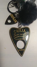 Ouija-Llavero con forma de pompón de resina para mujer, llavero de mano con bola de inflado, artesanía de tablero Punk, 1 unidad