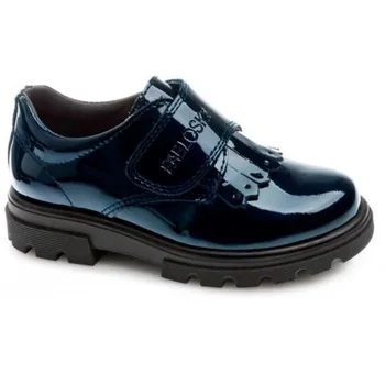 

Closed shoes patent leather with velcro Pablosky