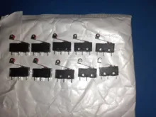 10 Pcs Mini Micro Limit Switch Roller Lever Arm SPDT Snap Action LOT