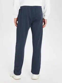 

Standard Mould Sweatpants