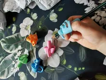 Soporte de silicona para bolígrafos de tres dedos, equipo de enseñanza, para estudiantes, corrección de escritura, 5 uds.