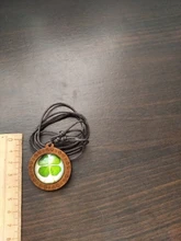 Colgante de trébol de cuatro hojas para mujer, collar de madera de TRÉBOL DE LA SUERTE, hecho a mano, joyería de cabujón de cristal