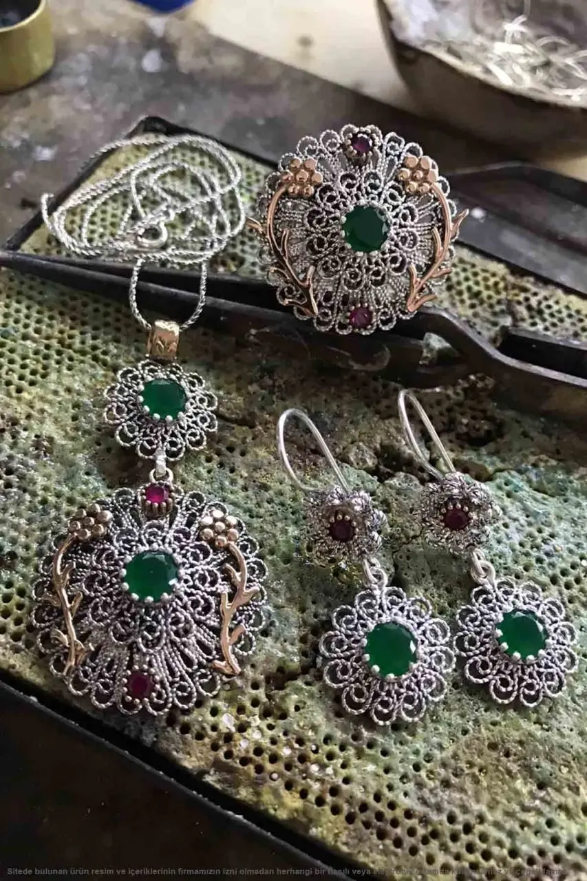 

Silver Lady Set