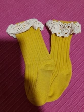 Envío gratis niños hasta la rodilla calcetines de encaje con material barato calcetines chico princesa niñas calentadores de la pierna del bebé de algodón