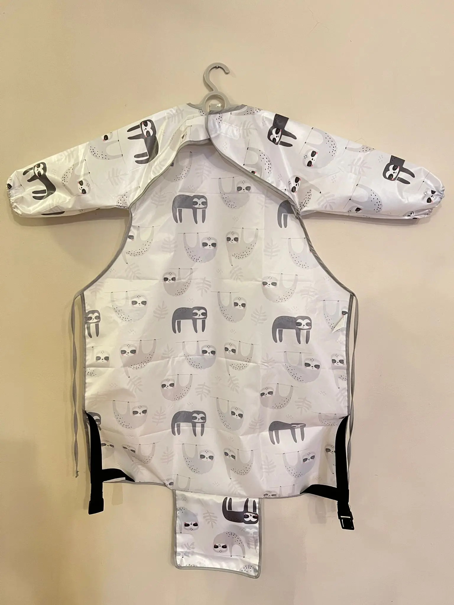 baby stroller accessories desk	 Two Colors X-Large Waterproof with sloth and doggy patterns Baby Highchair Bib with 2 Belts to Cover High Chair baby jogger double stroller accessories	