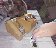 Mini Tabla de Patinaje con los dedos de aleación, juguetes de combinación monopatín para niños, pista de rampa, juego de juguetes educativos para niños, regalos de cumpleaños