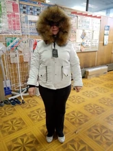 BLUENESSFAIR-abrigo de piel auténtica de zorro para mujer, chaqueta de invierno, Parka larga, Cuello de piel de mapache Natural, ropa de calle cálida