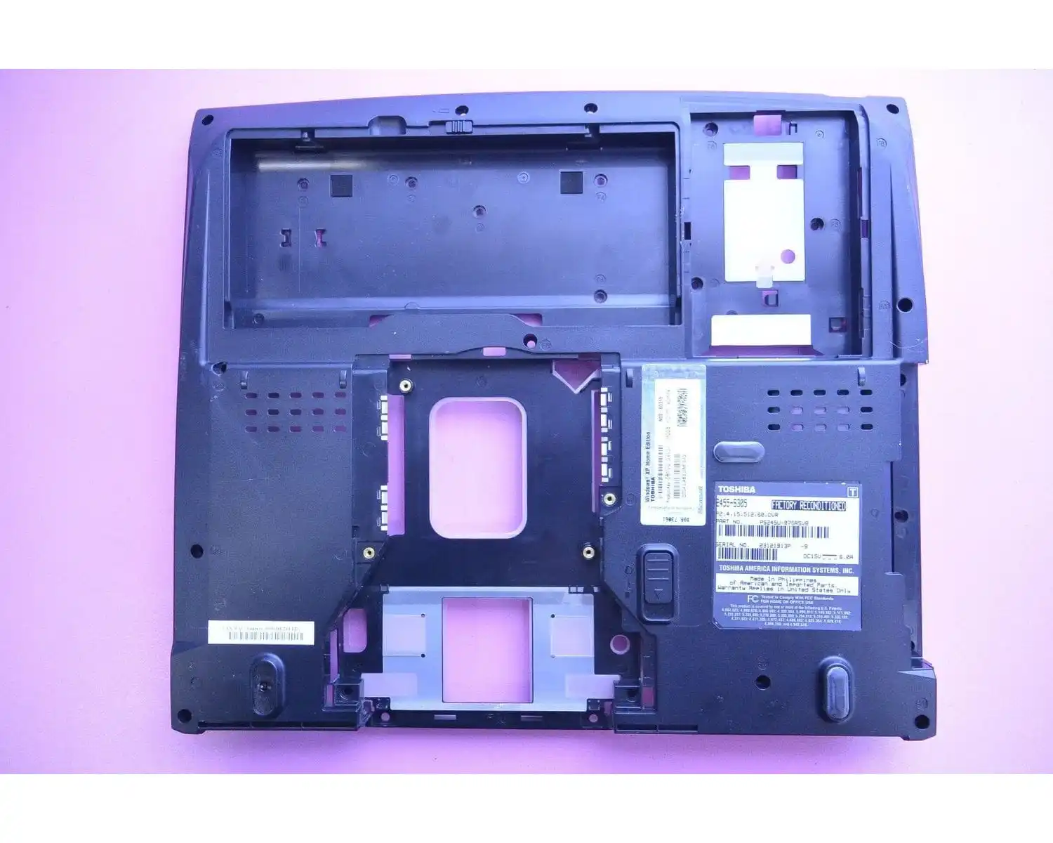 Toshiba Satellite 2455-S305 2455 S2450 15&quot нижняя часть корпуса PM0009350 | Компьютеры и офис