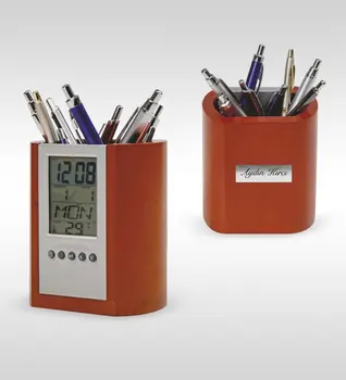 

Personalized 951 Wooden Digital Clock Table Set