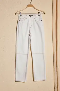 

Trendyol Stitch Detail High Bel Mom Jeans TWOSS20JE0426