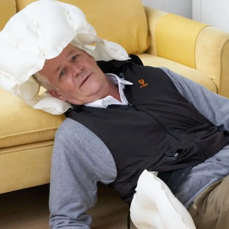 Intelligent Automatic fall prevention Airbag vest Reusable Positioning