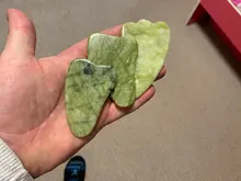 Gua Sha-Rodillo de Jade masajeador Facial 100% verdadera piedra Natural, rascador Gouache, herramientas de masaje para el cuidado de la piel