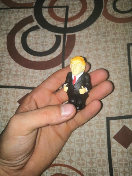 Creative Funny Donald Trump Crowded Stress Ball Key Ring Keychain Accesso WY 