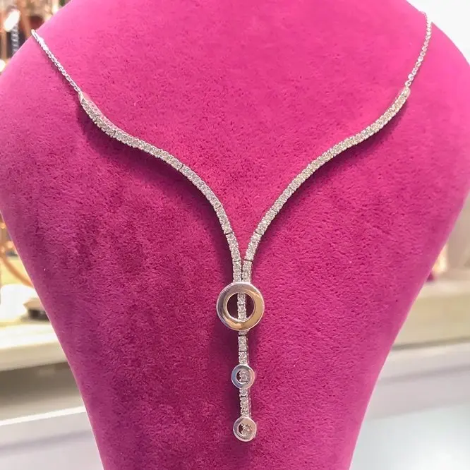 Водотока Swarovski Montür однорядные серебро комплект