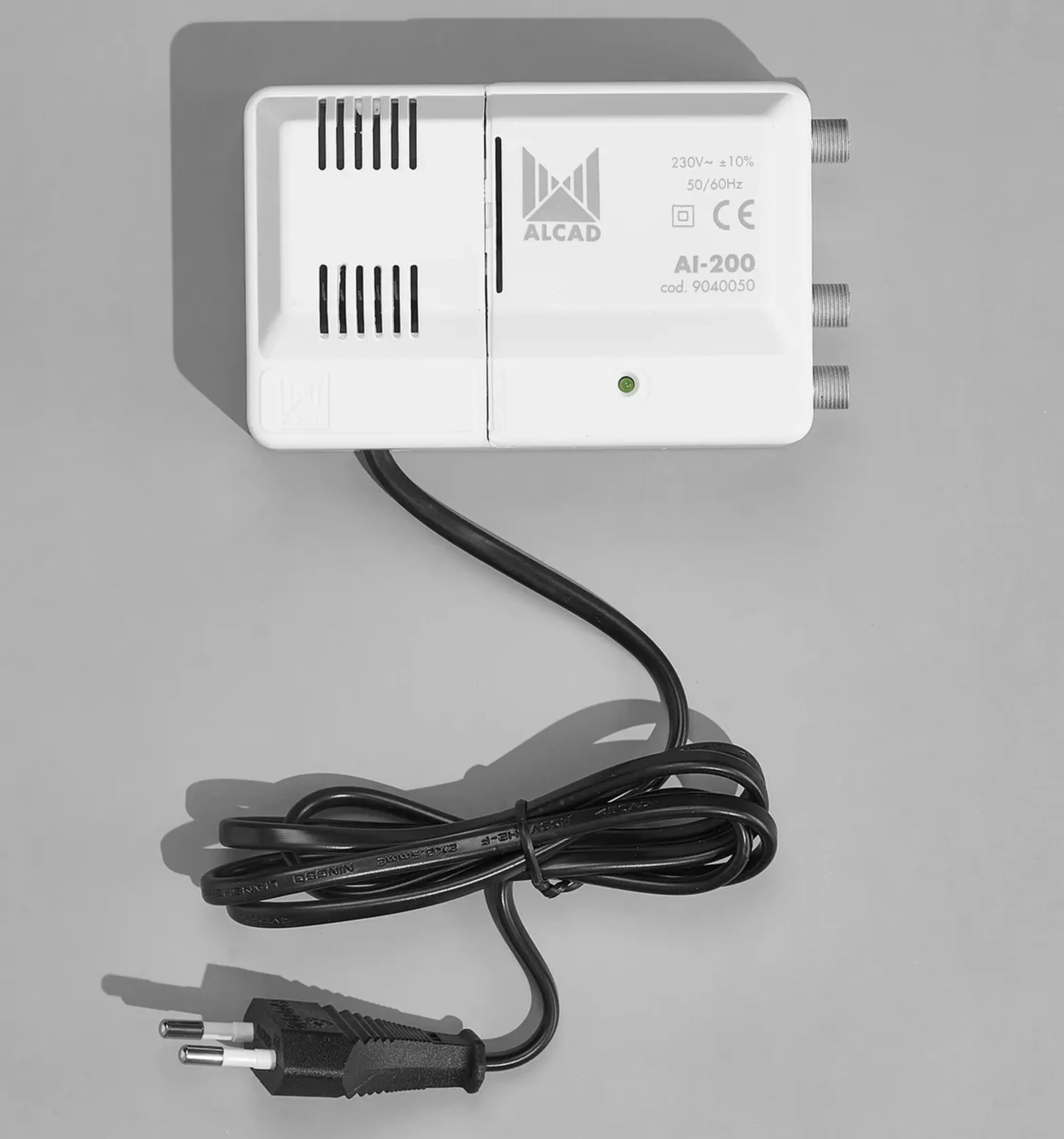 Усилитель alcad al-200. Усилитель alcad al-215. Усилитель tv/ sat сигнала alcad pr-310, 10db. Усилитель alcad al-200. Усилитель alcad al-400.