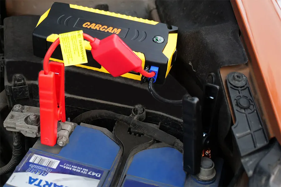 CARCAM JUMP STARTER ZY-20 с пуско-зарядным устройством на 20800 мАч