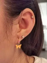 Pendientes pequeños de arcoíris de Playa de Ley 925 para mujer, con personalidad, animal, serpiente, abeja, mariposa, de plata y oro, 1 unidad