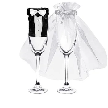 

Ornaments Wedding Glasses (Pack of 2)