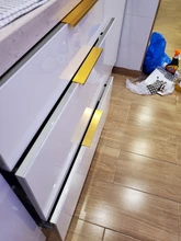 KAK-manijas de armario ocultos de aleación de Zinc, tiradores pomos de cajones para cocina, Puerta del dormitorio, herrajes para muebles, color negro y plateado