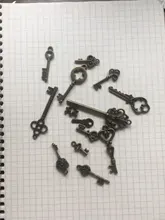 13 Uds Vintage encantos mixto colgante de llaves bronce antiguos encantos clave collar pulseras DIY joyería de Metal al por mayor