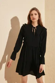

Trendyol Flounces Dress TWOSS20EL0140