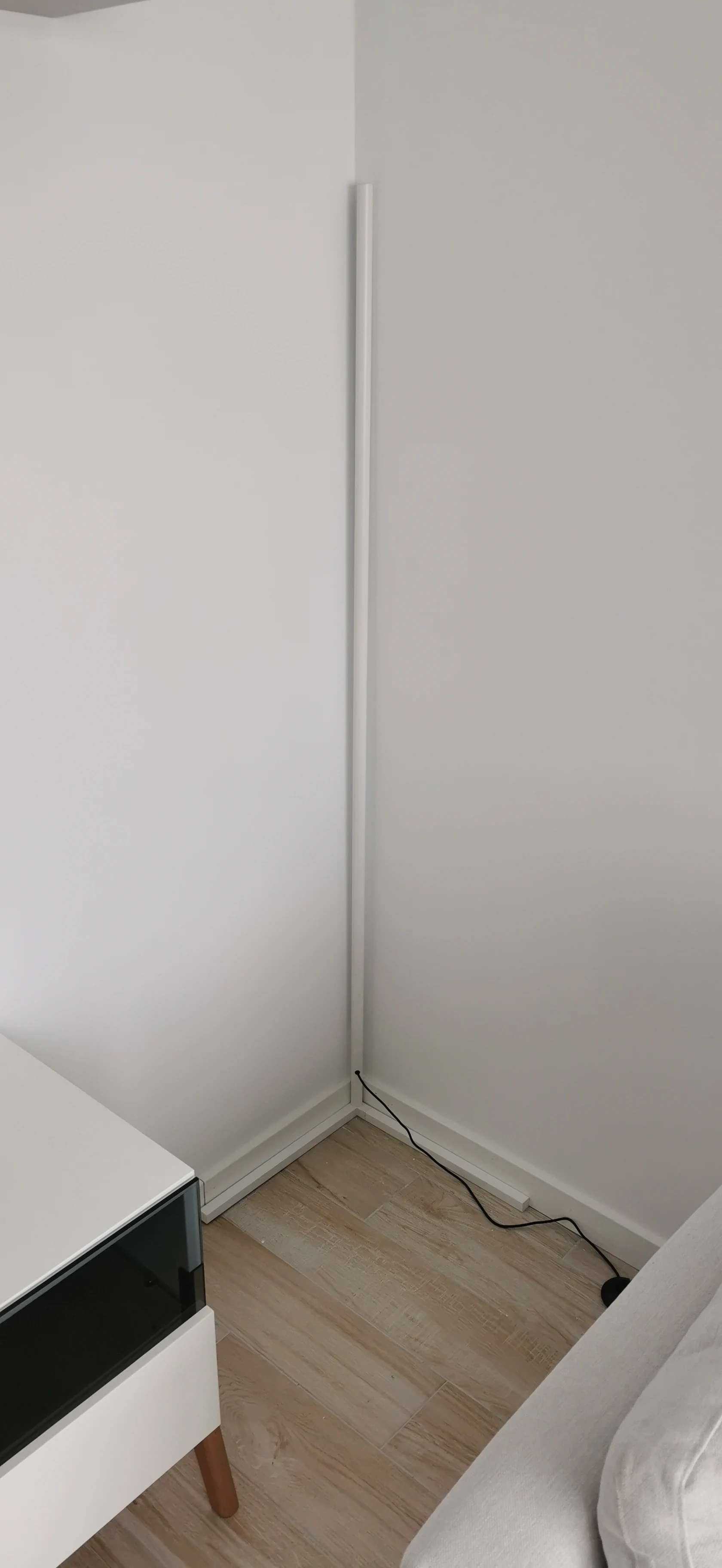 Minimalist LED Corner Floor Lamp LED Light photo review
