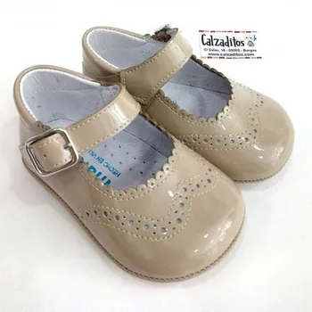

Mary Janes patent leather camel color without sole, of Booties Index