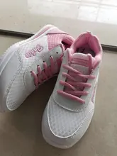 Zapatos informales transpirables para mujer, a la moda Zapatillas de malla, gruesas