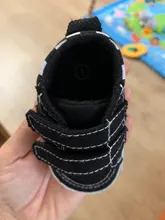 Zapatos de lona para bebé de 0 a 2 años, botines a la moda con lazo de gancho, para primeros pasos, para cuna