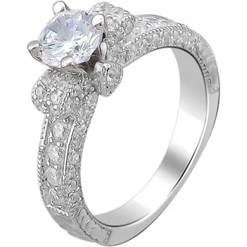 

Esthete ring with cubic zirconia