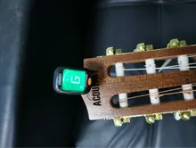 Acouway guitarra ukelele sintonizador violín bajo electrónico diapasón afinador con Clip-En Afinador Cromático 360 grados giran con 5 de modelo