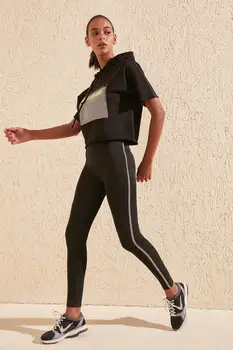 

Trendyol Reflektor Lane Sports Leggings TWOSS20TA0109