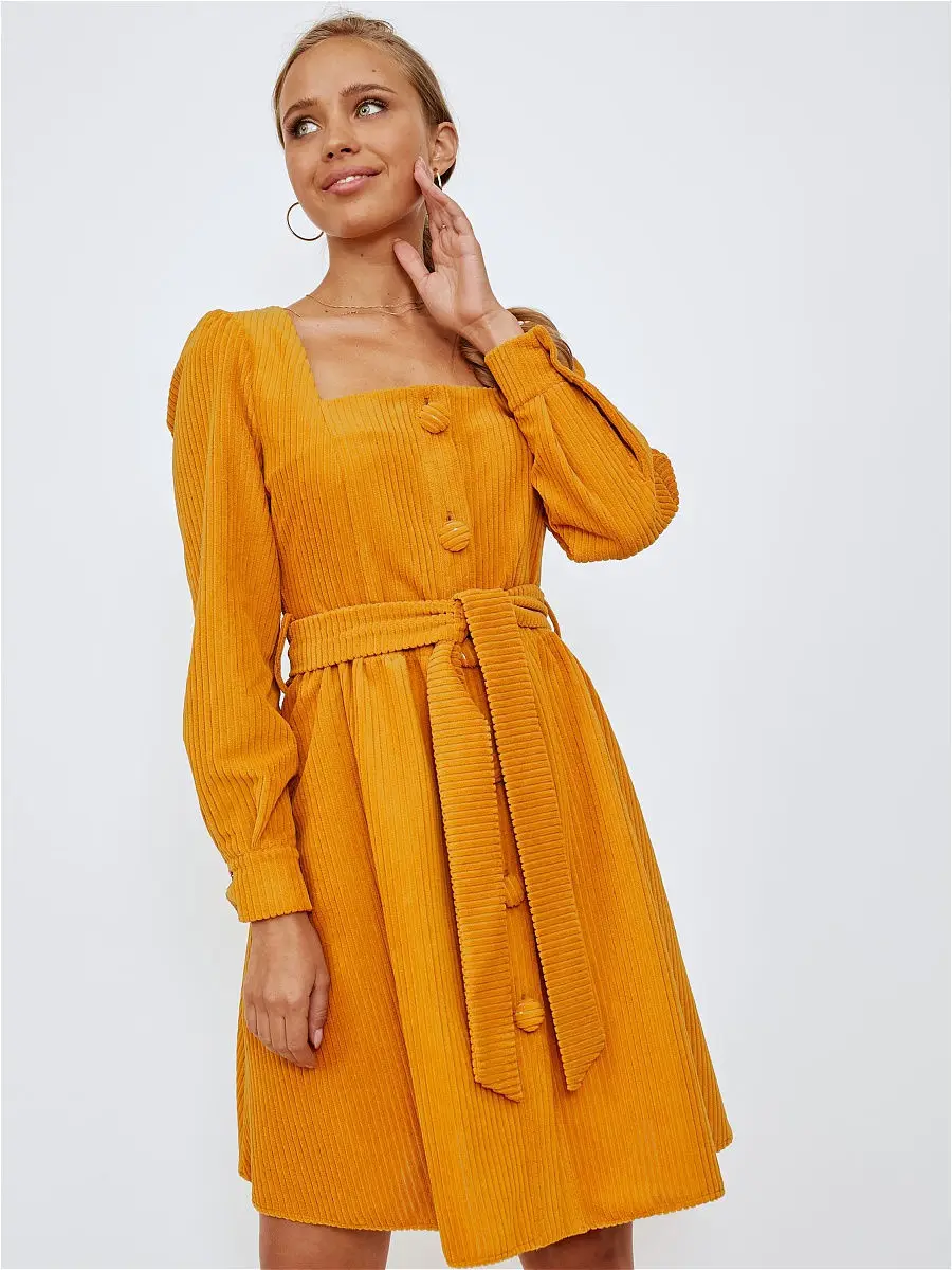 St 132 stylish velvet dress. A trapeze 