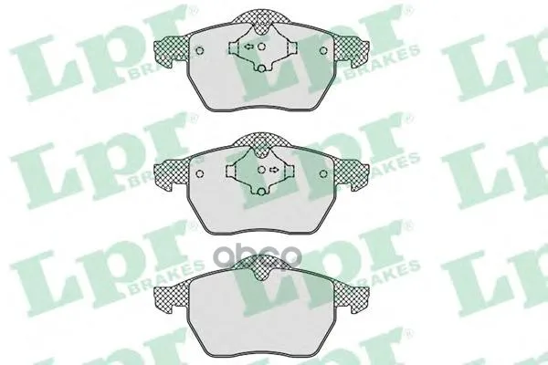 Колодки Тормозные Volvo C70/S70/V70 2.0-2.5 96-00 Передние Lpr 05p772 Lpr арт. 05P772