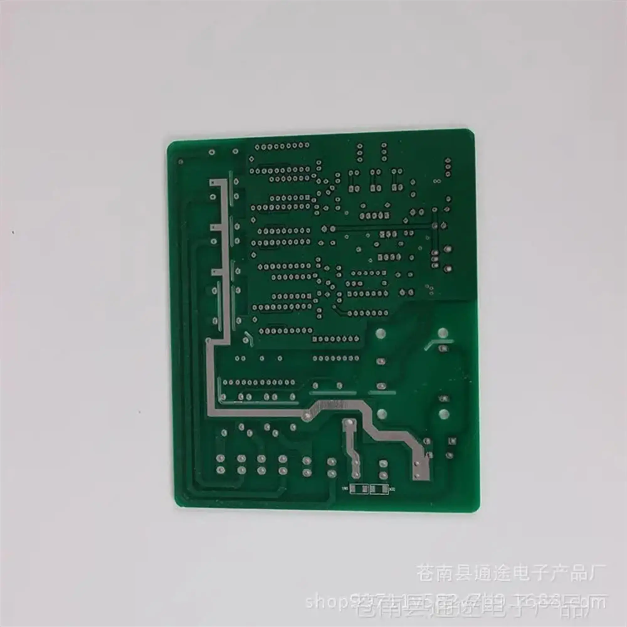 Single-sided PCB with High Quality supplier FR4.CEM-1.AL HDI Board material competitive price prototypes welcome |