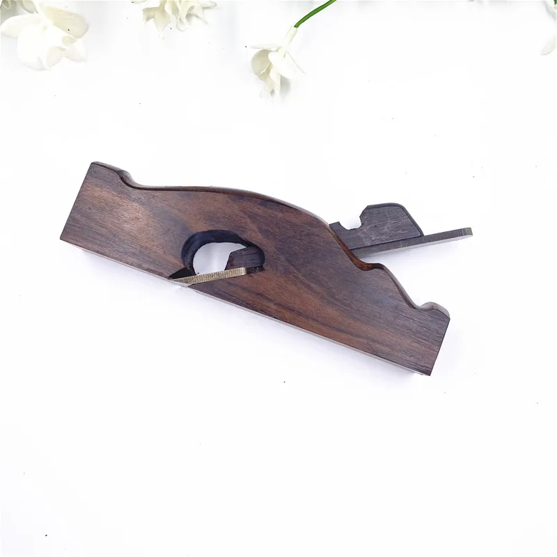 

Большой эбеновый изогнутый профиль Rebate Plane KF1196-055