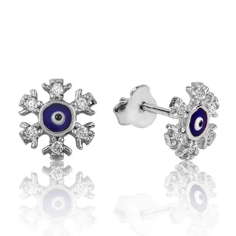 Merve Silver Silver The Genres change Snowflake-studded earrings