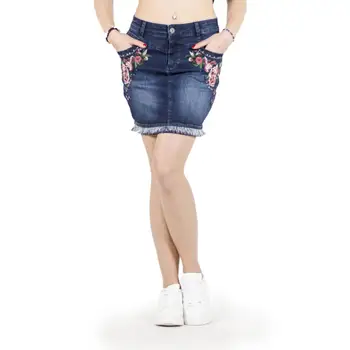 

Skirt with embroidery flower KOROSHI