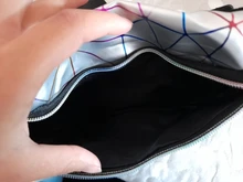 AIREEBAY-riñonera holográfica plateada para mujer, bolso con cinturón, color negro, con formas geométricas, para pecho y teléfono