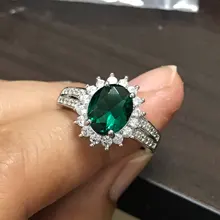 Huitan-anillos de boda de la serie de plantas románticas, anillo de compromiso de estilo europeo Vintage con piedra verde brillante, forma de flor de lujo