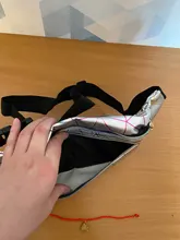 AIREEBAY-riñonera holográfica plateada para mujer, bolso con cinturón, color negro, con formas geométricas, para pecho y teléfono